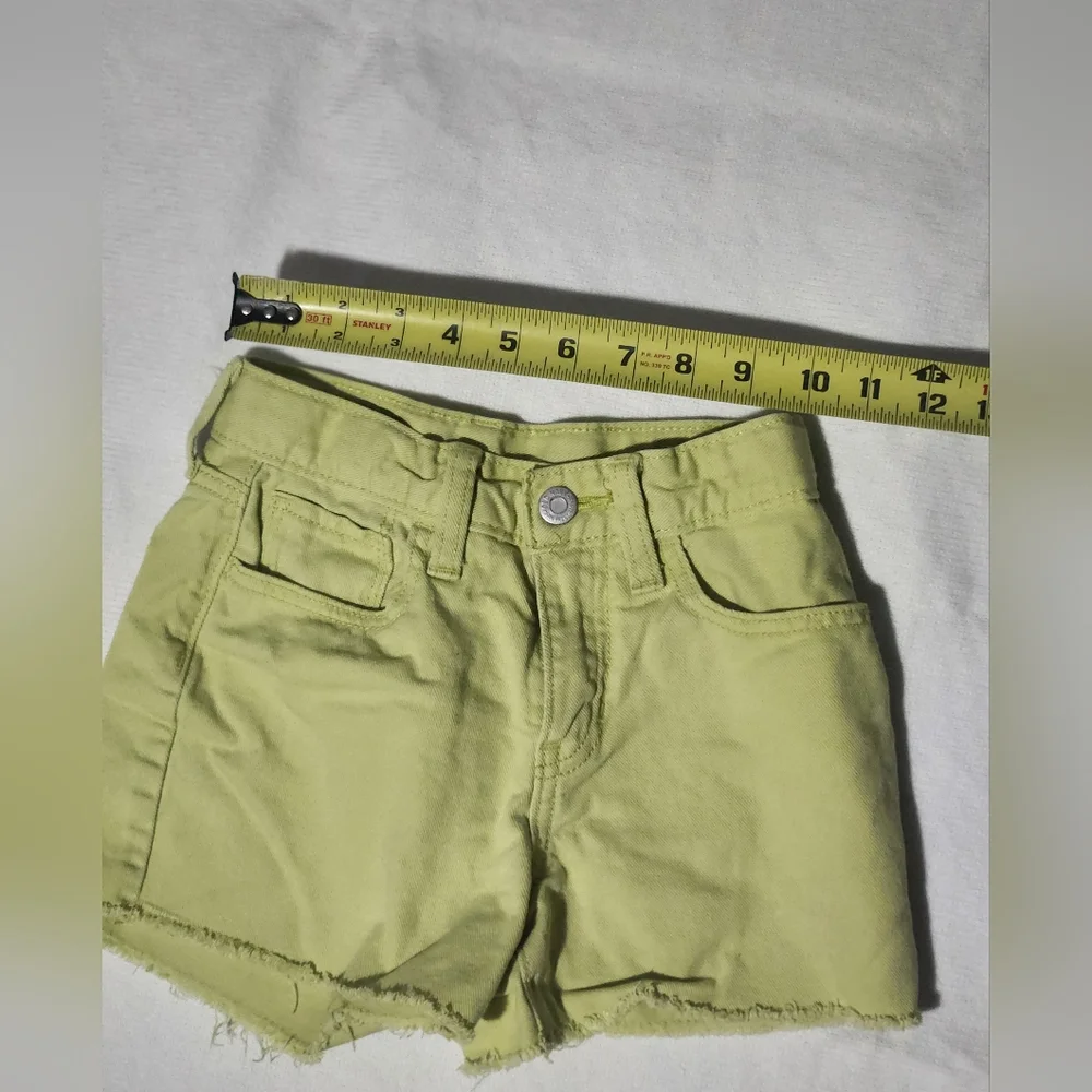 OLD NAVY Bundle 3 girl shorts's Denim and Yellow .size 8.